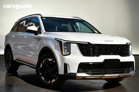 White 2026 Kia Sorento Wagon Sport Hev Fwd