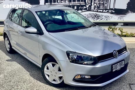 Silver 2017 Volkswagen Polo Hatchback 66 Tsi Trendline