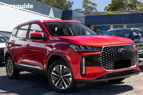 Red 2026 Chery Tiggo 4 Wagon Urban Hev