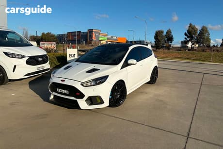 White 2016 Ford Focus Hatchback Rs