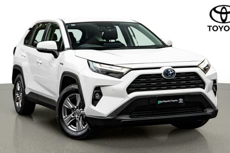 White 2023 Toyota RAV4 Wagon Gx (Awd) Hybrid