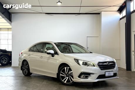 White 2018 Subaru Liberty Sedan 2.5I