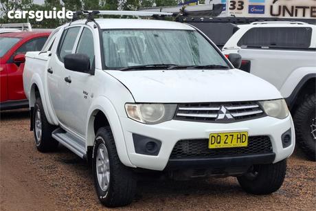 White 2012 Mitsubishi Triton Double Cab Utility Glx (4X4)