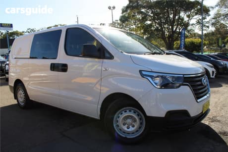 White 2021 Hyundai Iload Van 3S Liftback