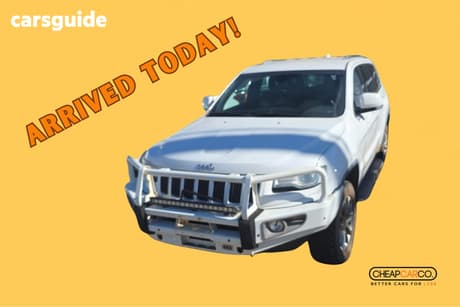 White 2014 Jeep Grand Cherokee Wagon Laredo (4X4)
