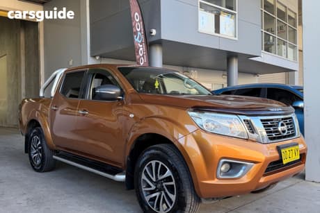 Gold 2016 Nissan Navara Dual Cab Utility St (4X4)