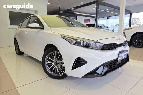 White 2024 Kia Cerato Hatchback Sport Safety Pack