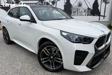 White 2025 BMW X2 Wagon Xdrive20I M Sport