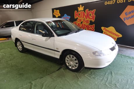 White 2001 Holden Commodore Sedan Executive