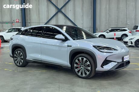 Grey 2025 BYD Sealion 7 Wagon Performance