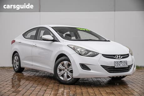 White 2012 Hyundai Elantra Sedan Active
