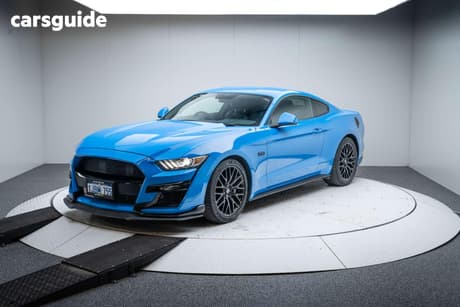 Blue 2017 Ford Mustang Coupe Fastback Gt 5.0 V8