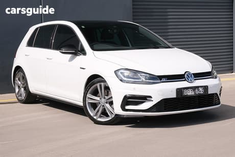 White 2019 Volkswagen Golf Hatchback 110 Tsi Highline