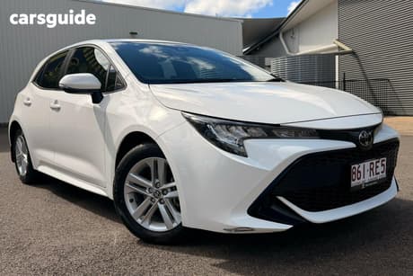 White 2020 Toyota Corolla Hatchback Ascent Sport + Tr Kit
