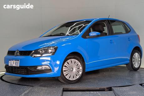 Blue 2017 Volkswagen Polo Hatchback 66 Tsi Trendline
