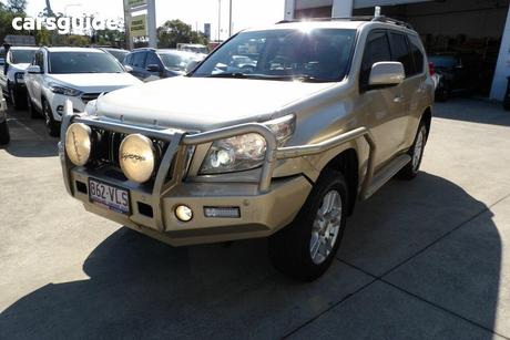 Beige 2009 Toyota Landcruiser Prado Wagon Kakadu (4X4)