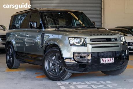 Green 2025 Land Rover Defender Wagon 110 D250 S (183Kw)