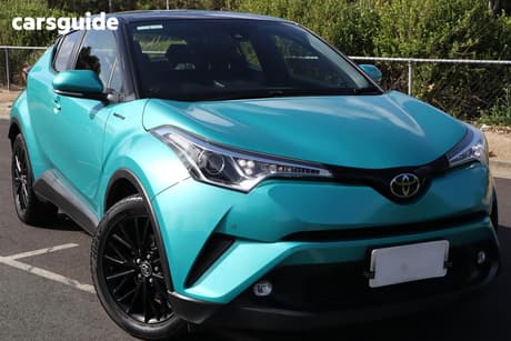 Green 2017 Toyota C-HR Wagon (2Wd)