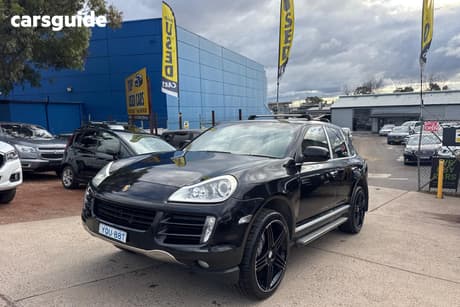 Black 2010 Porsche Cayenne Wagon Diesel
