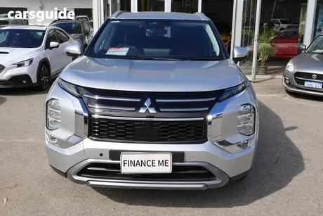 Silver 2025 Mitsubishi Outlander Wagon Ls 7 Seat (2Wd)