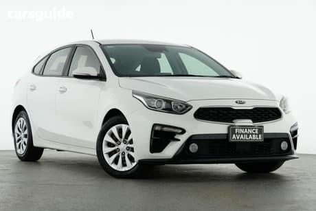 White 2019 Kia Cerato Hatchback S