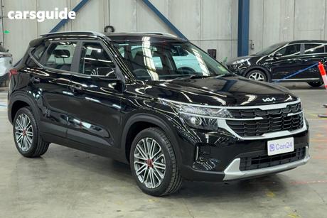 Black 2023 Kia Seltos Wagon S (Fwd)