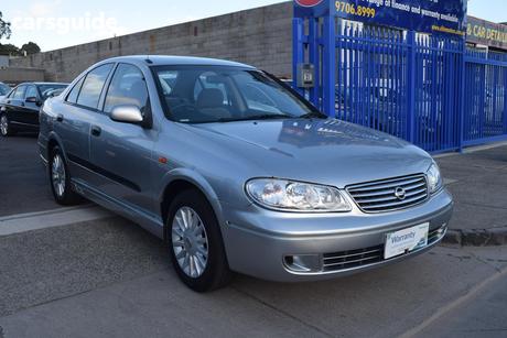 Silver 2004 Nissan Pulsar Sedan ST-L