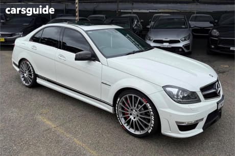 White 2011 Mercedes-Benz C63 Sedan Amg