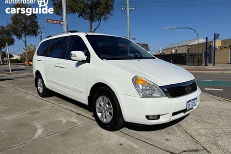 2012 Kia Grand Carnival Wagon Platinum