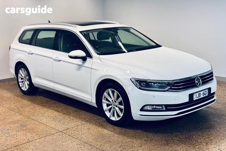 White 2016 Volkswagen Passat Wagon 132 Tsi Comfortline