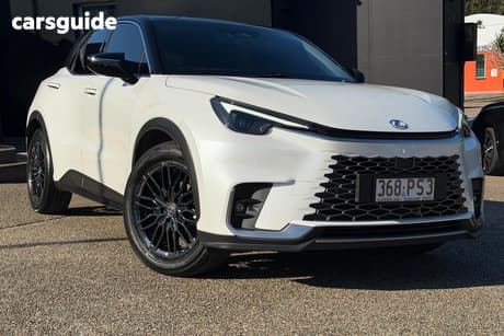 White 2025 Lexus LBX Wagon Sports Luxury 2Wd Tt (Hybrid)