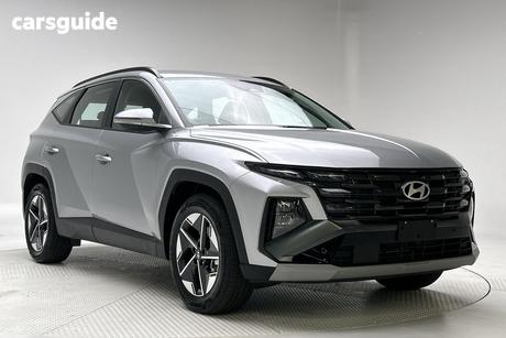 Silver 2025 Hyundai Tucson Wagon Hybrid (Fwd)