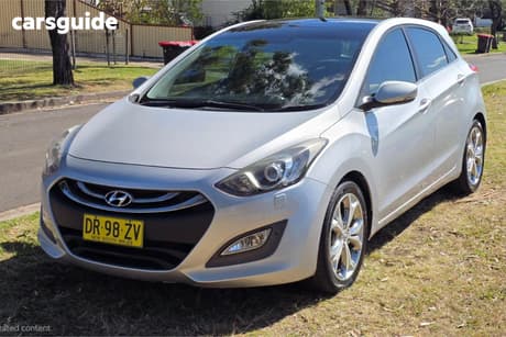 Silver 2013 Hyundai I30 Hatchback Premium