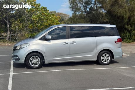 Silver 2021 LDV G10 Wagon Diesel (9 Seat Mpv)