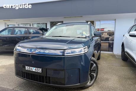Blue 2026 Jaecoo J5 Wagon Summit Ev