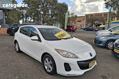 White 2012 Mazda 3 Hatchback Neo
