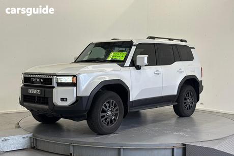 White 2025 Toyota Landcruiser Prado Wagon Gxl