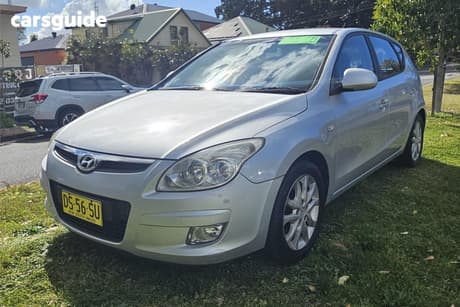 Silver 2009 Hyundai I30 Hatchback Slx 1.6 Crdi