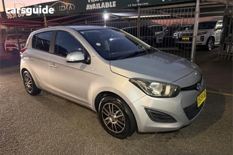Silver 2013 Hyundai I20 Hatchback Active