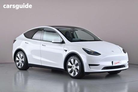 White 2023 Tesla Model Y Wagon Rear-Wheel Drive