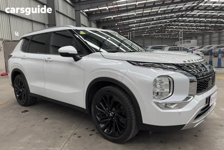 White 2022 Mitsubishi Outlander Wagon Aspire 7 Seat (2Wd)