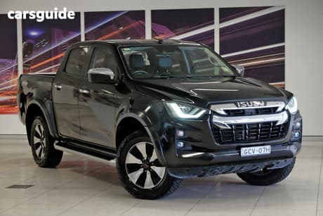 Black 2021 Isuzu D-MAX Crew Cab Utility Ls-U+ (4X4)