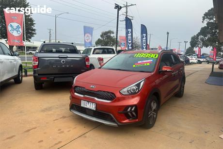Orange 2021 Kia Niro Wagon Hev S (Hybrid)