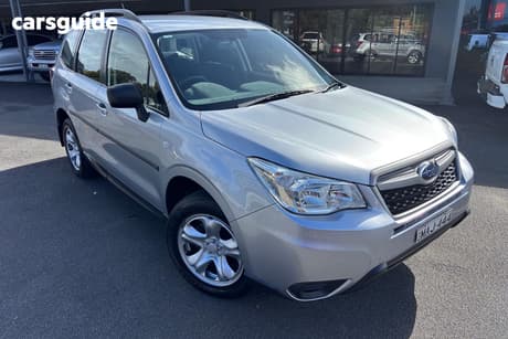 Silver 2013 Subaru Forester Wagon 2.5I