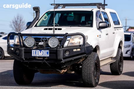 White 2011 Toyota Hilux Dual Cab Pick-up Sr (4X4)