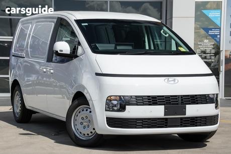 White 2026 Hyundai Staria Van Load 2S 1.6 Hev Liftback