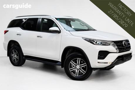 White 2024 Toyota Fortuner Wagon Gxl