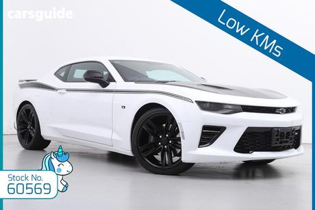 White 2018 Chevrolet Camaro Coupe 2Ss