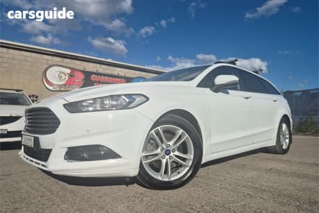 White 2016 Ford Mondeo Wagon Ambiente