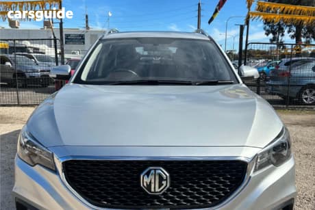 Silver 2019 MG ZS Wagon Essence
